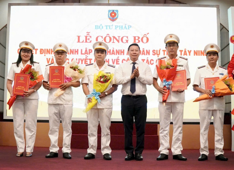 Thứ trưởng Nguyễn Thanh Ngọc trao quyết định bổ nhiệm Trưởng THADS tỉnh Tây Ninh